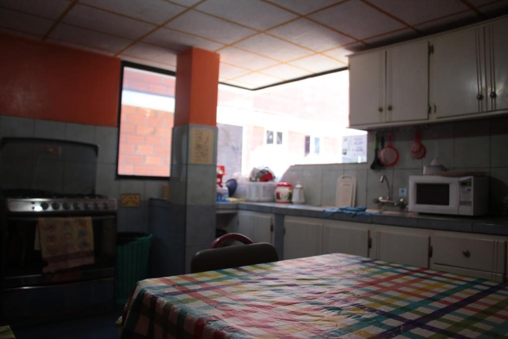 Hostel Sendero De Volcanes Latacunga Esterno foto