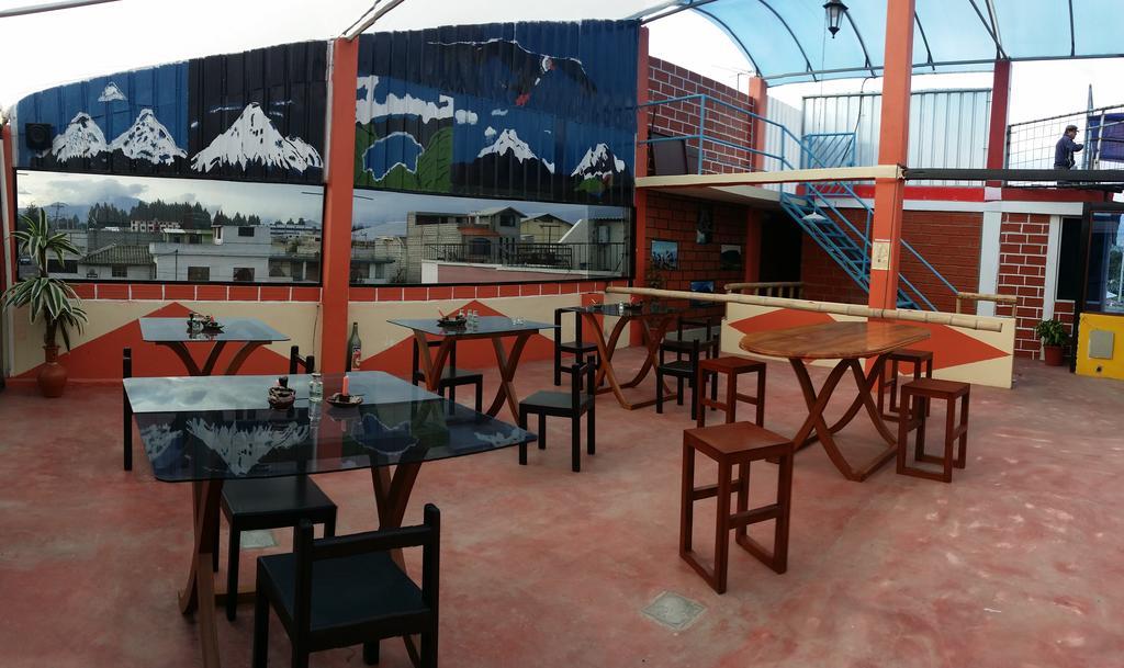 Hostel Sendero De Volcanes Latacunga Esterno foto
